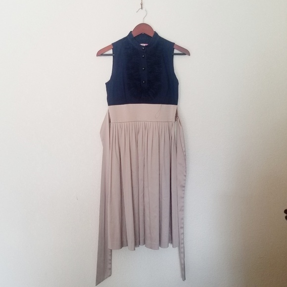 🛍 ELIZA J Navy and Gold Dress - Picture 2 of 6